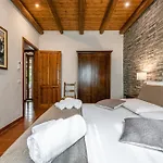 Casa Suestellas *