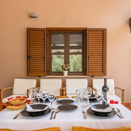 Casa Suestellas Holiday home *